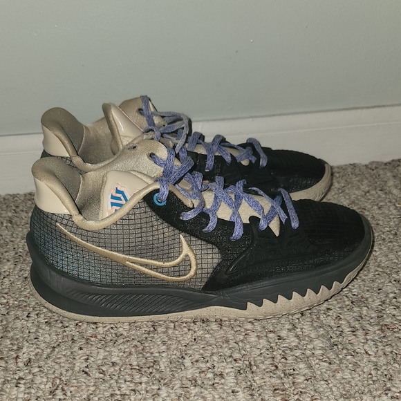 Nike Kyrie Low 4 'Black Rattan' Mens size US 8 - Picture 3 of 7